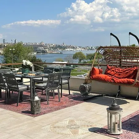 Waterfront Villa By The Tram - Private Terrace With Dome & Golden Horn View In Fatih Istanbul Exterior foto