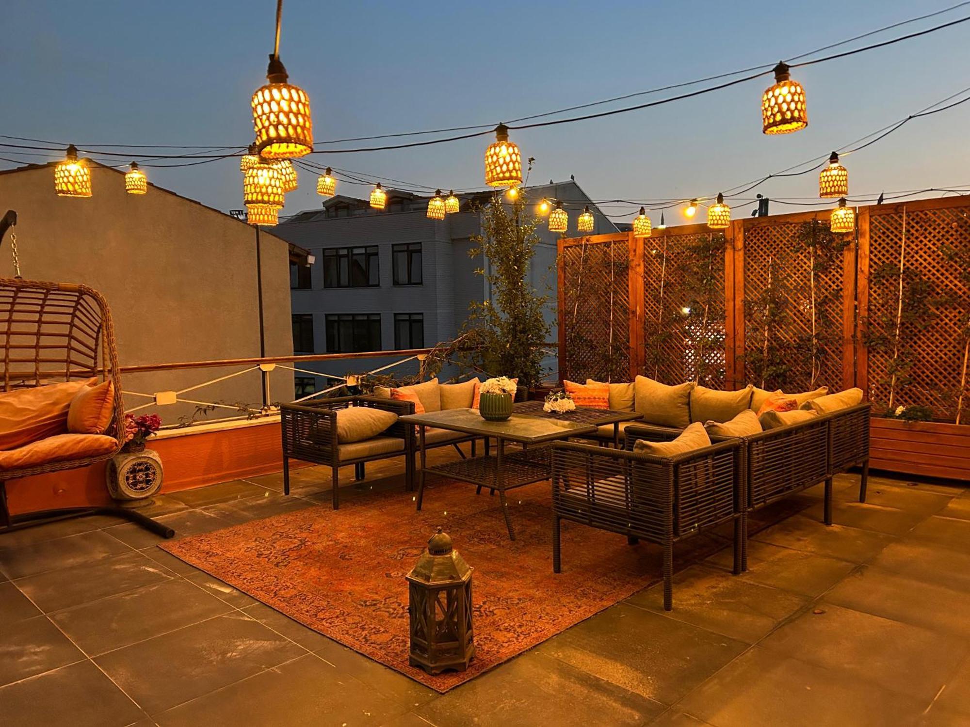Hébergement de vacances Waterfront By The Tram - Private Terrace With Dome & Golden Horn View In Fatih